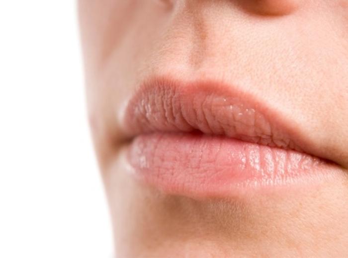 Is dry mouth an oral health problem? Let’s see how to deal with it