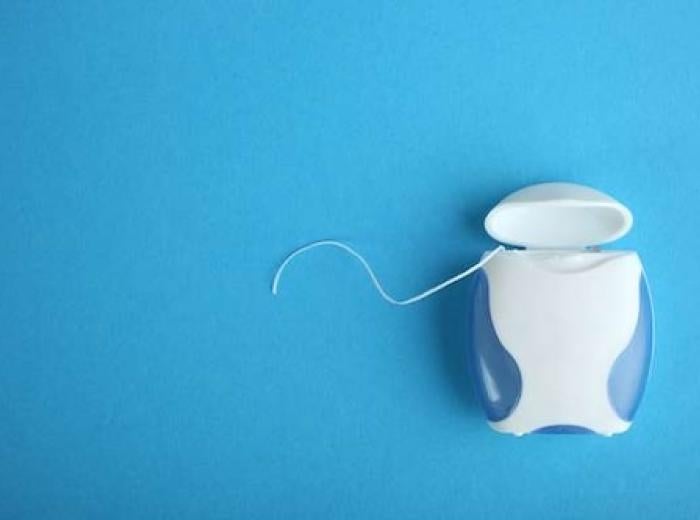 To floss or not to floss?